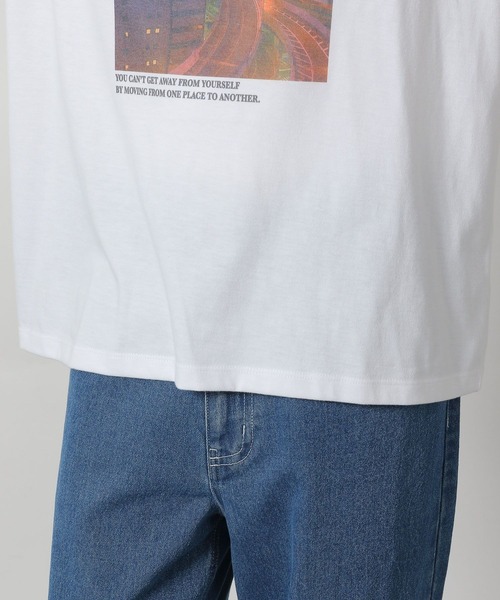 LAKOLE(ラコレ)の「フォト刺繍T / 498738(Tシャツ/カットソー・メンズ・ラベンダー/ホワイト/サンドグレー・MEDIUM/LARGE)」の14枚目の写真