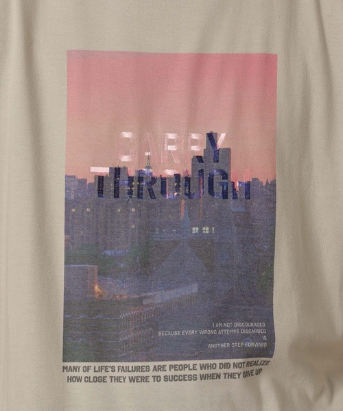 LAKOLE(ラコレ)の「フォト刺繍T / 498738(Tシャツ/カットソー・メンズ・ラベンダー/ホワイト/サンドグレー・MEDIUM/LARGE)」の16枚目の写真