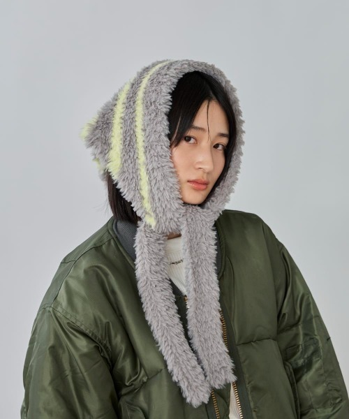 OVERRIDE（オーバーライド）の「OVERRIDE  KNIT FURRY SCARF / オーバーライド（ハット・レディース・ブラック/グレー/ホワイト/ブラウン・FREE）」の3枚目の写真