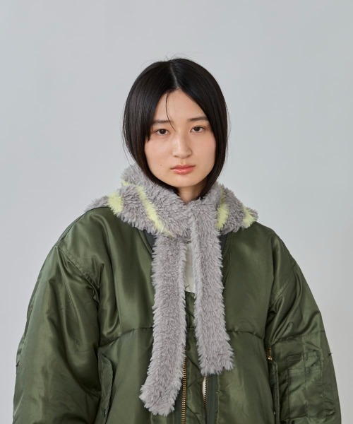 OVERRIDE（オーバーライド）の「OVERRIDE  KNIT FURRY SCARF / オーバーライド（ハット・レディース・ブラック/グレー/ホワイト/ブラウン・FREE）」の8枚目の写真