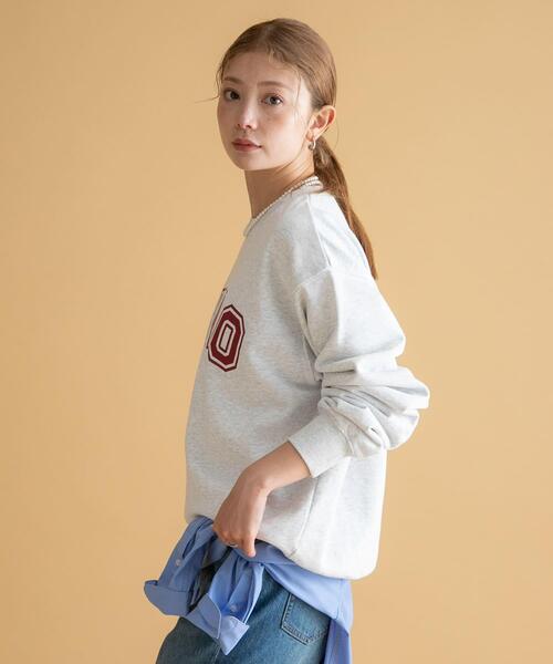 URBAN RESEARCH Sonny Label（アーバンリサーチサニーレーベル）の「GEM SPORTSWEAR　クルーネックロゴスウェット（スウェット・レディース・オートミール/ネイビー/スミクロ・LARGE/MEDIUM）」の5枚目の写真