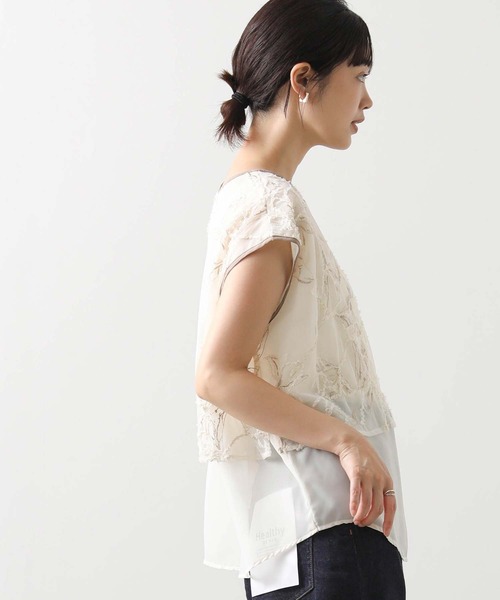 CHIGNON（シニヨン）の「モール刺繍レイヤードブラウス（シャツ/ブラウス・レディース・ブラック/アイボリー・FREE）」の8枚目の写真