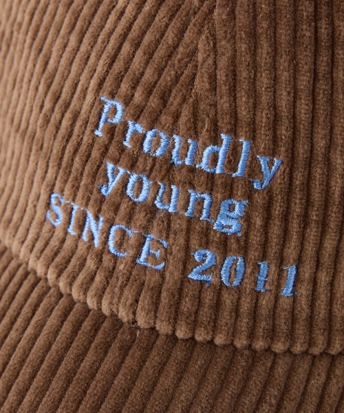 COLLAGE GALLARDAGALANTE(コラージュガリャルダガランテ)の「コーデュロイロゴキャップ(キャップ・レディース・アイボリー/ブラウン・FREE)」の12枚目の写真