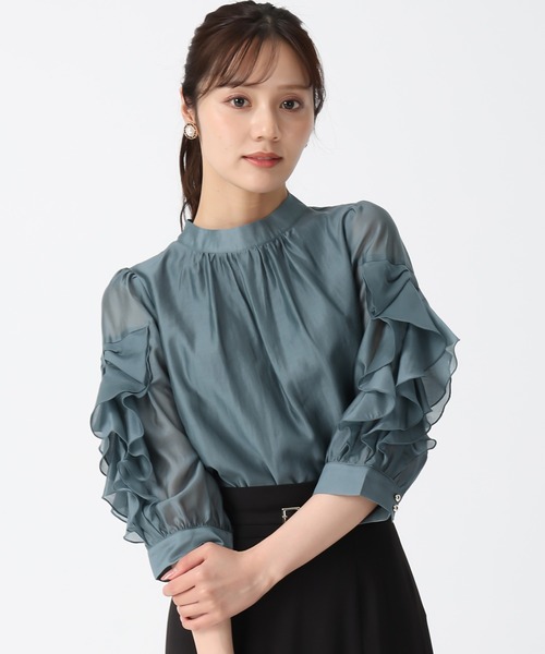 31 Sons de mode（トランテアン　ソン　ドゥ　モード）の「2025秋冬新作 ラッフルリボンスタンドカラーブラウス（シャツ/ブラウス・レディース・ホワイト/ブラウン/グリーン・ﾌﾘ-）」の3枚目の写真