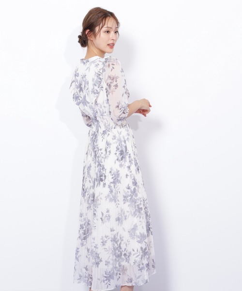 JILL by JILL STUART(ジルバイジルスチュアート)の「◇ぼかしフラワープリントワンピース(ワンピース・レディース・パープル系その他/ホワイト系その他/グリーン系その他・FREE)」の14枚目の写真