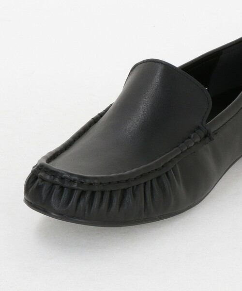 BEAUTY&YOUTH UNITED ARROWS（ビューティーアンドユースユナイテッドアローズ）の「レザー ギャザー ローファー（ローファー・レディース・ブラック/ベージュ・38/37/36h/37h/36）」の4枚目の写真