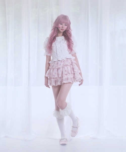Fiorforte(フィオルフォルテ)の「Ribbon rose garden skirt(スカート・レディース・ホワイト/ピンク・FREE)」の12枚目の写真