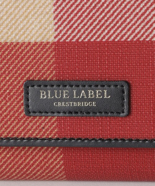 BLUE LABEL CRESTBRIDGE（ブルーレーベルクレストブリッジ）の「クレストブリッジチェックPVCウォレットショルダー（ショルダーバッグ・レディース・レッド/ベージュ系その他/ダークネイビー/ブルー系その他2・FREE）」の18枚目の写真