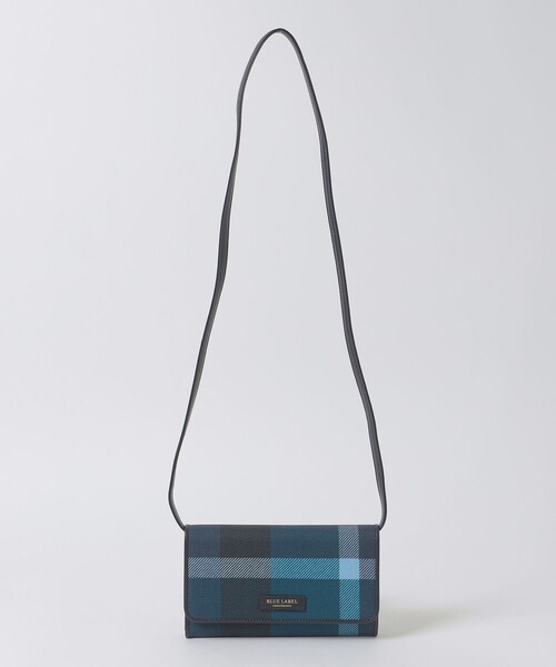 BLUE LABEL CRESTBRIDGE（ブルーレーベルクレストブリッジ）の「クレストブリッジチェックPVCウォレットショルダー（ショルダーバッグ・レディース・レッド/ベージュ系その他/ダークネイビー/ブルー系その他2・FREE）」の22枚目の写真