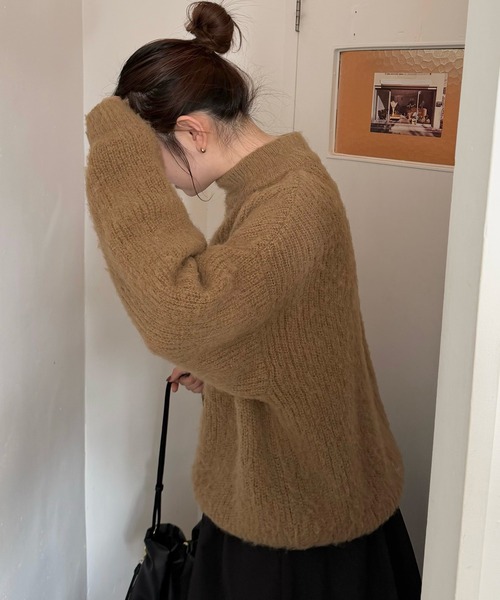 OLUN（オルン）の「high neck mohair like knit/ハイネックモヘアライクニット（ニット/セーター・レディース・ピンク/ブラウン/アイボリー・FREE）」の10枚目の写真