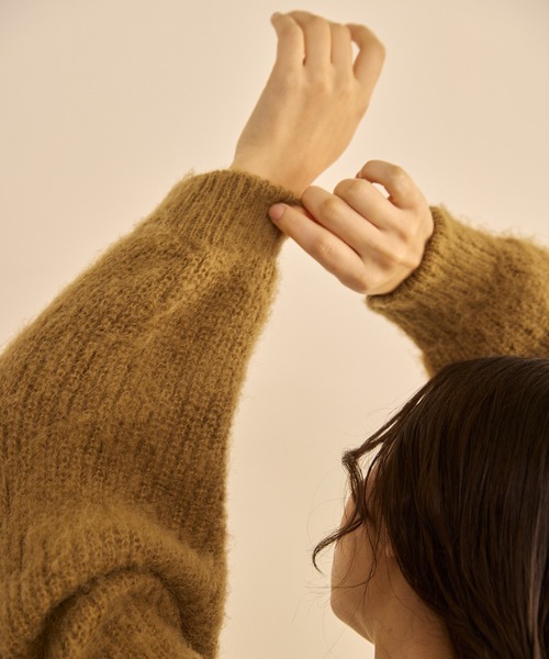 OLUN（オルン）の「high neck mohair like knit/ハイネックモヘアライクニット（ニット/セーター・レディース・ピンク/ブラウン/アイボリー・FREE）」の5枚目の写真