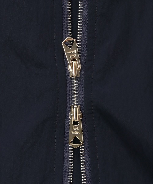 Paul Smith(ポールスミス)の「スタンドカラー フーデッド ショートブルゾン / 253164 584Z(ブルゾン・メンズ・ネイビー・SMALL/MEDIUM/LARGE/X-LARGE)」の7枚目の写真