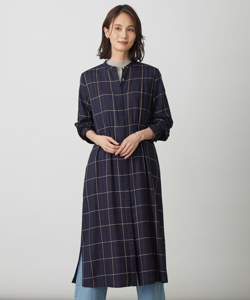 J.PRESS(ジェイプレス)の「サイロチェック ストライプ ワンピース(シャツワンピース・レディース・ネイビー系3/ブラウン系3・T15/T13)」の2枚目の写真