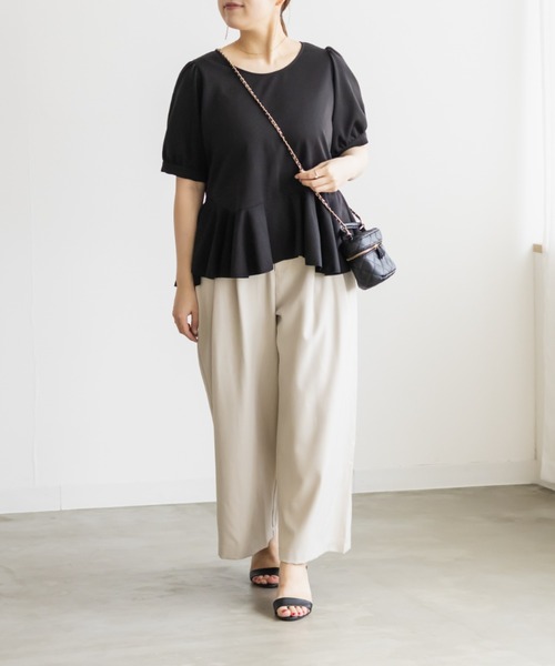 CLETTE(クレット)の「CLETTEオリジナルイレヘムペプラムプルオーバー(Tシャツ/カットソー・レディース・ピンク/オフホワイト/ブラック・LL/3L/4L)」の11枚目の写真