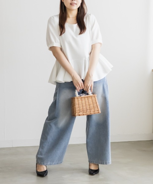 CLETTE(クレット)の「CLETTEオリジナルイレヘムペプラムプルオーバー(Tシャツ/カットソー・レディース・ピンク/オフホワイト/ブラック・LL/3L/4L)」の5枚目の写真