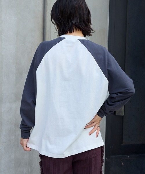 Disney(ディズニー)の「【Disney】別注 ミニーマウス オールドグラフィック オーバーサイズ 長袖Tシャツ(Tシャツ/カットソー・レディース・ブラック系/スミクロ/ワイン系/オフホワイト/ワイン・L/M)」の18枚目の写真