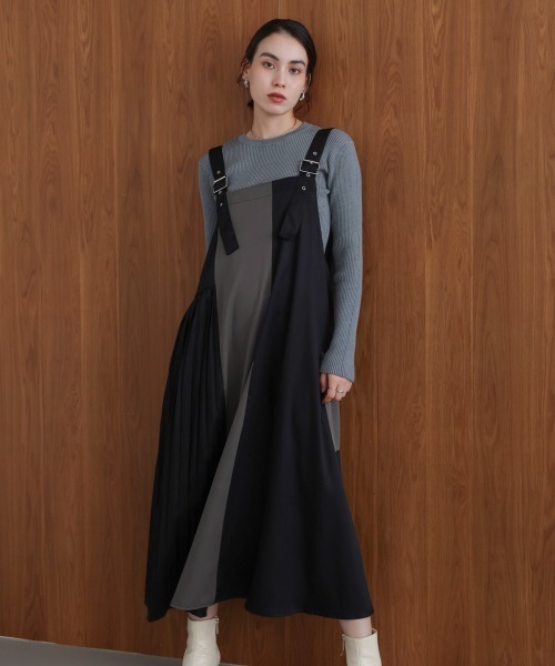 Bou Jeloud（ブージュルード）の「肩ベルトブロッキングジャンスカ（ワンピース・レディース・ブラック/カーキ・38）」の2枚目の写真