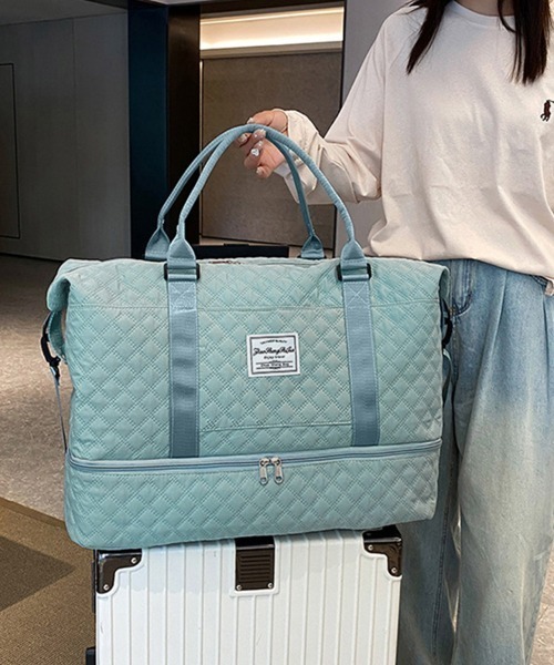 ReRe(リリ)の「キルティング2WAYボストンバッグ(ボストンバッグ・レディース・ブルーグリーン/スモークピンク/ブラック/ピンク/オフホワイト・FREE)」の3枚目の写真