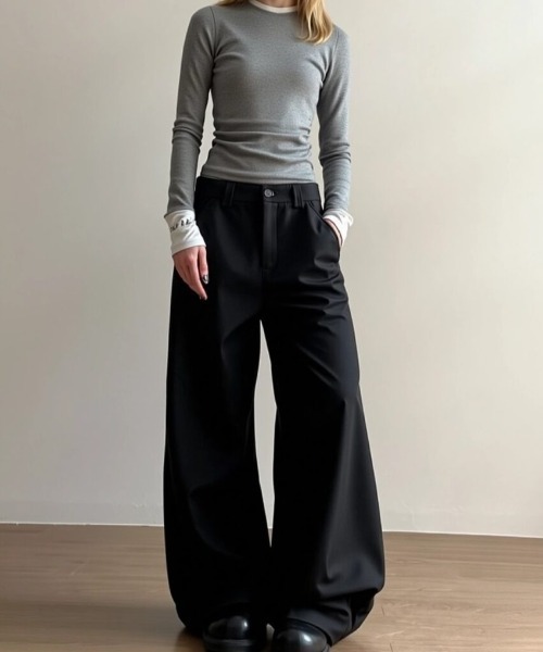 cammie(キャミー)の「バックラインワイドパンツ(その他パンツ・レディース・ブラック・L/M)」の2枚目の写真