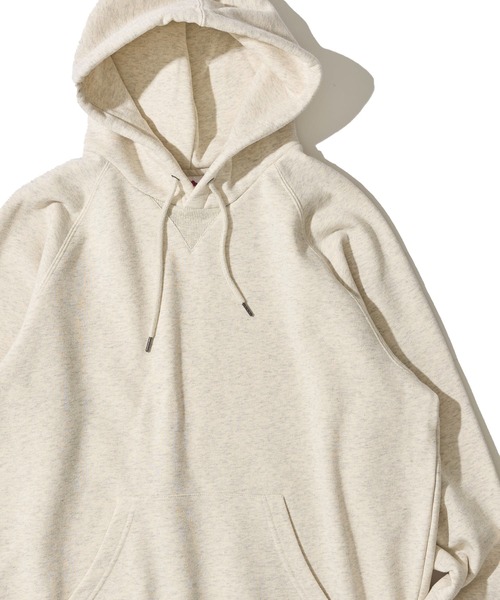 FRUIT OF THE LOOM（フルーツオブザルーム）の「【FRUIT OF THE LOOM / フルーツオブザルーム】BASIC SWEAT HOODIE / スウェット パーカー（パーカー・レディース・アイボリー/ブラック/ネイビー/グレー・X-LARGE/LARGE/MEDIUM）」の2枚目の写真
