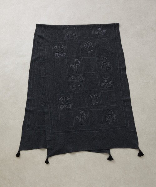 BEARDSLEY(ビアズリー)の「《CITRUS》刺繍タッセルストール(ストール/ショール・レディース・ベージュ/グレー・FREE)」の11枚目の写真