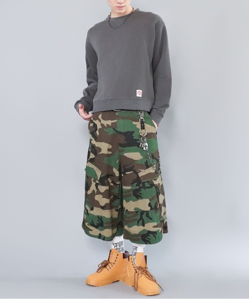 SPINNS(スピンズ)の「短丈スウェット/ワンポイントハート/無地/リアルツリー/ショート丈(スウェット・メンズ・ネイビー/杢グレー/グレー系その他/リアルツリーカモ・ONESIZE)」の19枚目の写真