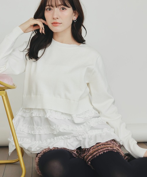 PICCIN PERLA（ピッチンペルラ）の「裾フリルニット（ニット/セーター・レディース・オフホワイト/ブラック/ブラック系その他・M）」の2枚目の写真