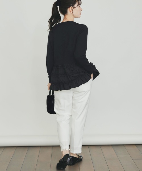 PICCIN PERLA（ピッチンペルラ）の「裾フリルニット（ニット/セーター・レディース・オフホワイト/ブラック/ブラック系その他・M）」の19枚目の写真