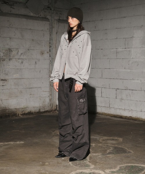 Midnight Move(ミッドナイトムーブ)の「A'GEM/9 × .kom 『MIDNIGHT MOVE/ミッドナイトムーブ』eyelet hood zip up/アイレットフードジップアップ(パーカー・レディース・ブラック/グレー・FREE)」の17枚目の写真