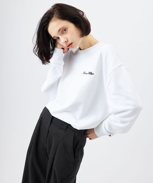 TOMMY HILFIGER(トミーヒルフィガー)の「【オンライン限定】裏毛スモールロゴスウェット(スウェット・メンズ・ブラック/グリーン/ホワイト・MEDIUM/X-LARGE/LARGE/SMALL)」の10枚目の写真