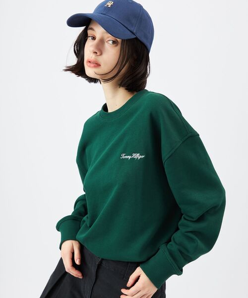 TOMMY HILFIGER(トミーヒルフィガー)の「【オンライン限定】裏毛スモールロゴスウェット(スウェット・メンズ・ブラック/グリーン/ホワイト・MEDIUM/X-LARGE/LARGE/SMALL)」の17枚目の写真