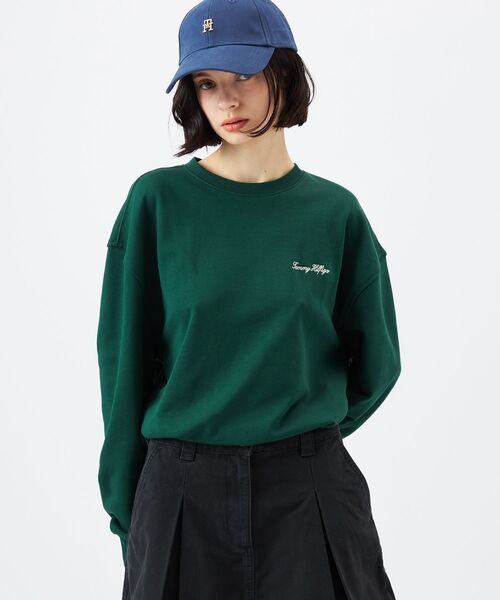 TOMMY HILFIGER(トミーヒルフィガー)の「【オンライン限定】裏毛スモールロゴスウェット(スウェット・メンズ・ブラック/グリーン/ホワイト・MEDIUM/X-LARGE/LARGE/SMALL)」の18枚目の写真