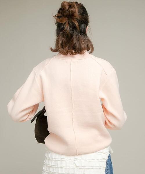 URBAN RESEARCH Sonny Label(アーバンリサーチサニーレーベル)の「モックネックスウェットライクニットプルオーバー(ニット/セーター・レディース・グレー/チャコールグレー/ライトピンク・FREE)」の4枚目の写真