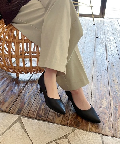 MISCH MASCH（ミッシュマッシュ）の「跳べるパンプス ミドルヒール R-3202（パンプス・レディース・レッド/ネイビー/ブラック系その他/ブラック系その他3/グリーン/オレンジ/ベージュ/ブラック・36/35/34/42/41/40/39/38/37/43/33）」の4枚目の写真