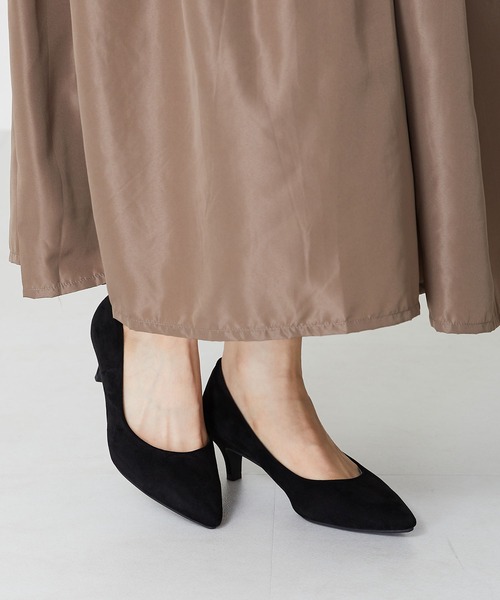 MISCH MASCH（ミッシュマッシュ）の「跳べるパンプス ミドルヒール R-3202（パンプス・レディース・レッド/ネイビー/ブラック系その他/ブラック系その他3/グリーン/オレンジ/ベージュ/ブラック・36/35/34/42/41/40/39/38/37/43/33）」の2枚目の写真