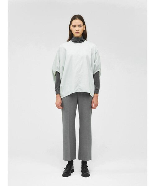 mizuiroind（ミズイロインド）の「mizuiro ind アシンメトリーシャツプルオーバー（Tシャツ/カットソー・レディース・オフホワイト/グレー/チャコールグレー/ブラック/ベージュ/ネイビー・FREE）」の22枚目の写真