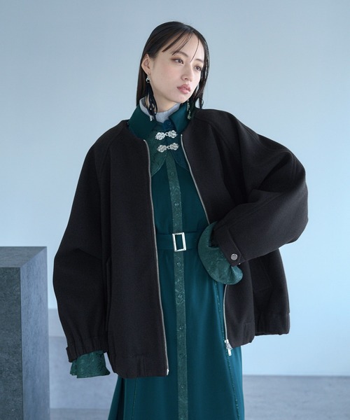 HARE（ハレ）の「ウーリーテックエリ2WAYミドルブルゾン(HARE)（ブルゾン・レディース・ブルー/ボルドー/ブラック・FREE）」の13枚目の写真