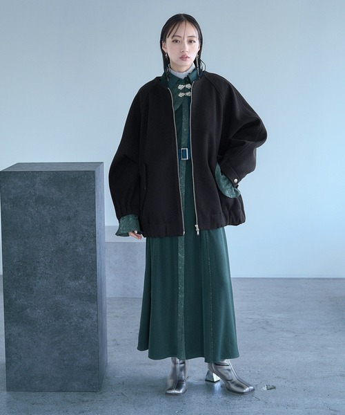 HARE（ハレ）の「ウーリーテックエリ2WAYミドルブルゾン(HARE)（ブルゾン・レディース・ブルー/ボルドー/ブラック・FREE）」の6枚目の写真