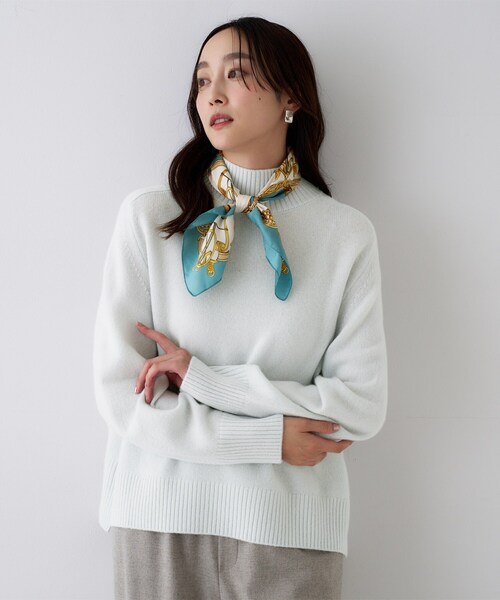 UNTITLED（アンタイトル）の「【8色展開/洗える】ウールカシミヤ ハイネックニット（ニット/セーター・レディース・オフホワイト/ナチュラル/ブラウン系その他/サックスブルー/グレー系3/ピンク/ブラウン系4/ライトパープル・00/02/04/44/48）」の20枚目の写真