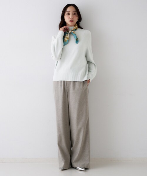 UNTITLED（アンタイトル）の「【8色展開/洗える】ウールカシミヤ ハイネックニット（ニット/セーター・レディース・オフホワイト/ナチュラル/ブラウン系その他/サックスブルー/グレー系3/ピンク/ブラウン系4/ライトパープル・00/02/04/44/48）」の22枚目の写真