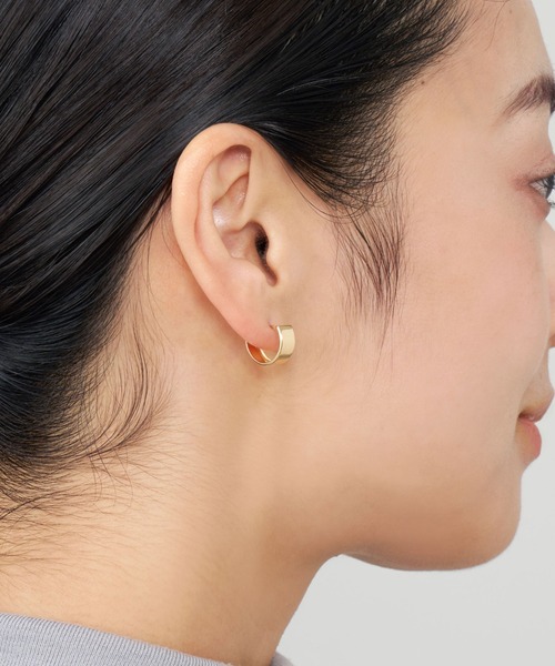 VENDOME AOYAMA(ヴァンドーム青山)の「K18 フープ ピアス(大)(ピアス(両耳用)・レディース・イエローゴールド/ピンクゴールド・ONE SIZE)」の7枚目の写真