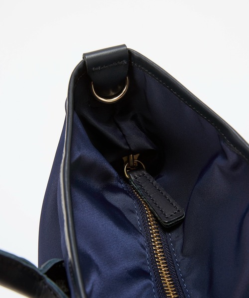 Breath TOPKAPI（ブレストプカピ）の「【Breath TOPKAPI】ナイロン レザーハンドル シンプル ミニ トートバッグ / 軽量（トートバッグ・レディース・ブラック/グレー×ピンク/ネイビー/グレイッシュベージュ・FREE）」の18枚目の写真