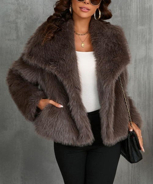 ENLIKE（エンリケ）の「フェイクファーボリュームジャケット（その他アウター・レディース・ブラウン/ブラック/アイボリー・FREE）」の14枚目の写真