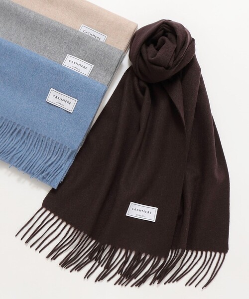 SHIPS any（シップス エニィ）の「SHIPS any: カシミヤ ソリッド マフラー 25AW（マフラー・メンズ・ブラック/オフホワイト/ナチュラル/グレー/ブルー/ダークグレー/ネイビー/ブラウン/レッド・ONE SIZE）」の5枚目の写真