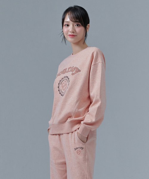 CHASECULT(チェイスカルト)の「レディース ロゴ刺繍 スウェットシャツ-CERG5163B0P(スウェット・レディース・PINK・90/85)」の3枚目の写真