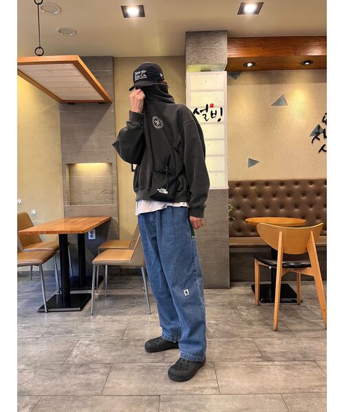 PUNCH DRUNK PARTIES(パンチドランクパーティーズ)の「Circle Logo Garment Dyed Hoodie (CHARCOAL)(パーカー・レディース・その他・1/2/0/3)」の16枚目の写真