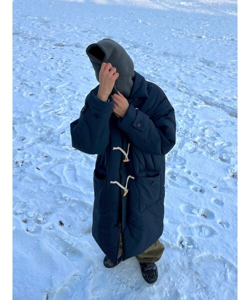 PUNCH DRUNK PARTIES(パンチドランクパーティーズ)の「Circle Logo Garment Dyed Hoodie (CHARCOAL)(パーカー・レディース・その他・1/2/0/3)」の2枚目の写真