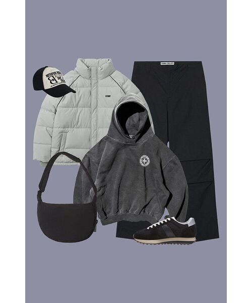 PUNCH DRUNK PARTIES(パンチドランクパーティーズ)の「Circle Logo Garment Dyed Hoodie (CHARCOAL)(パーカー・レディース・その他・1/2/0/3)」の4枚目の写真