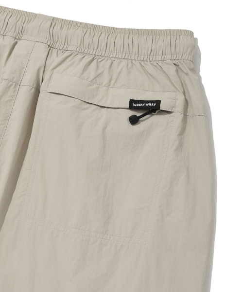 Wacky WiLLy(ワッキーウィリー)の「ナイロンイージーショートパンツライトカーキ(その他パンツ・レディース・その他・SMALL/MEDIUM/LARGE/X-LARGE)」の6枚目の写真