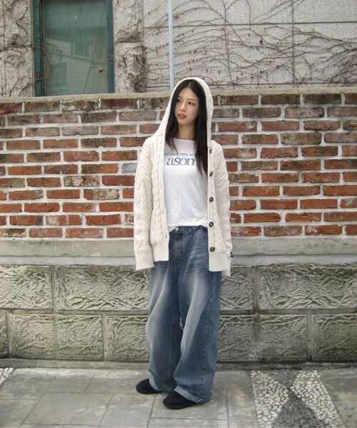 ASON(アズオン)の「DUSK DENIM PANTS / LIGHT-BLUE(デニムパンツ・レディース・その他・MEDIUM/SMALL)」の13枚目の写真